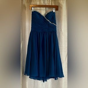 Fun dress that makes you want to dance